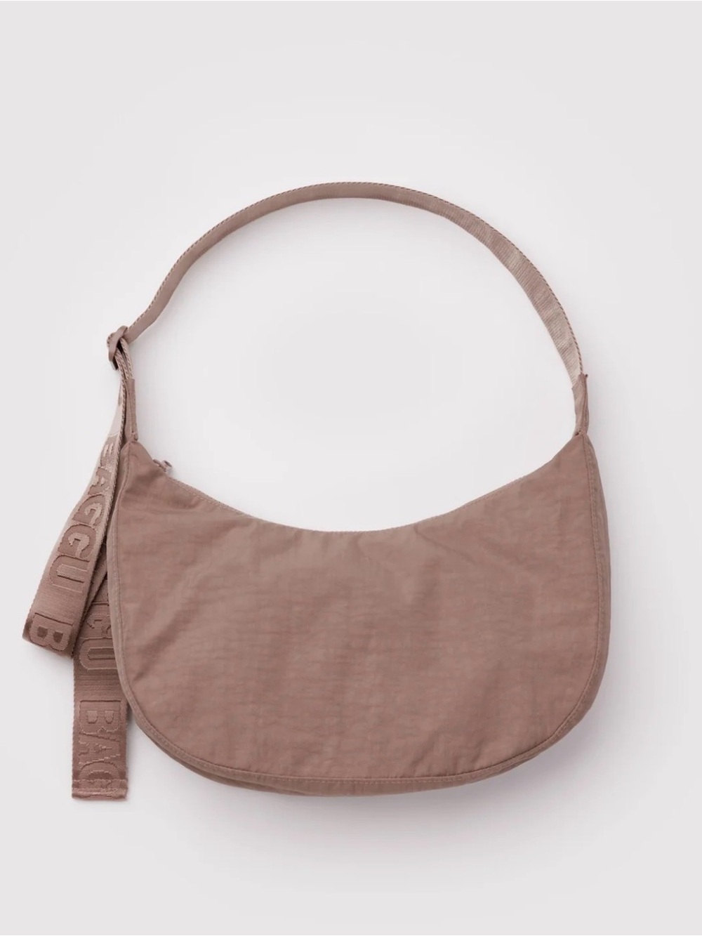 BAGGU Medium Crescent Shoulder Bag in Toasted Almond